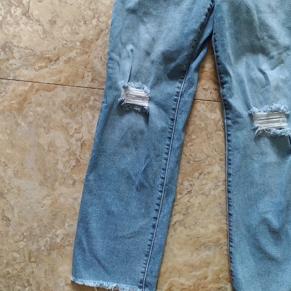 Levi's Ribcage Straight Ankle jeans, size 24 - Picture 2 of 10